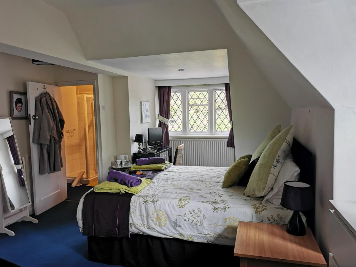 Peaceful Retreat Hideaway Surrey Esher Exterior foto